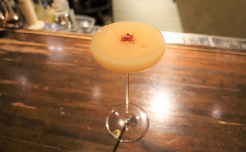 「Bar Laffite」（中洲）の「桃とベルガモットのカクテル〜サフランの香り〜」