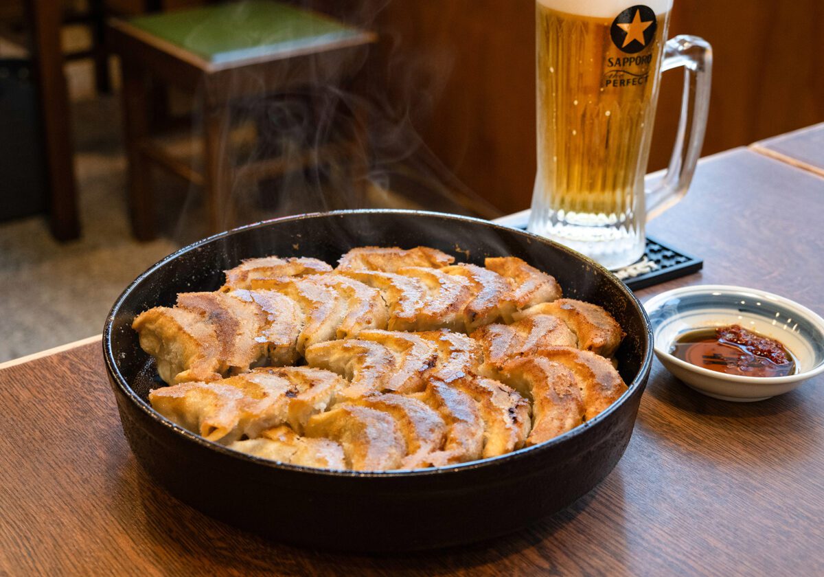 鉄なべ荒江 本店　餃子