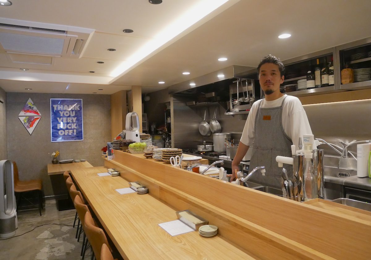 「ごらく」の店内