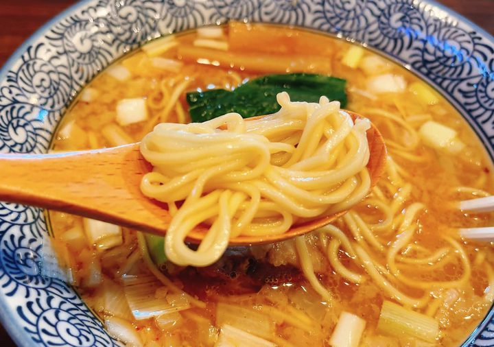 タンポポ　中華そばの麺