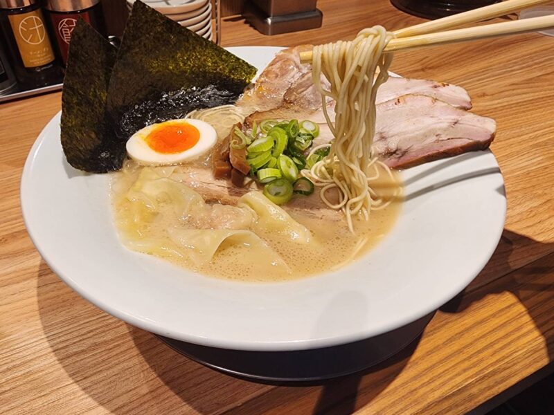 一風堂大名本店別館　糸島ラーメン