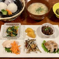 元気が出るおむすびランチ