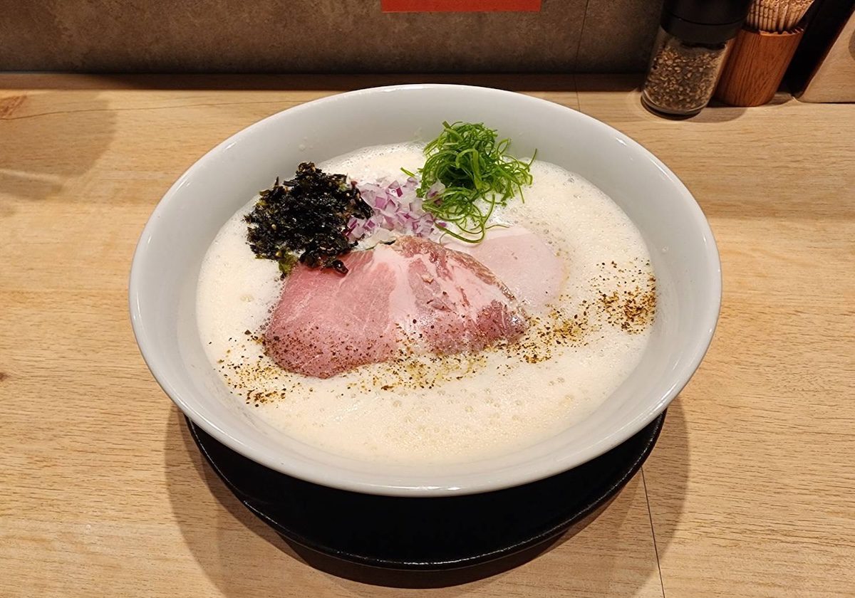 博多鶏soba 建 TATERU 博多鶏そば