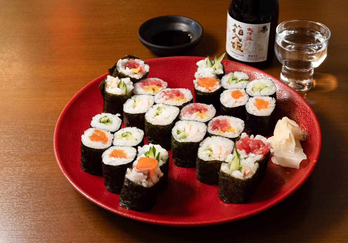 満福れーめん　巻き寿司