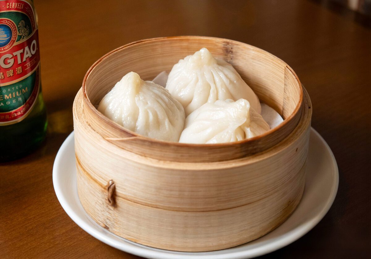 大明担担麺 天神うまか横丁店 小籠包