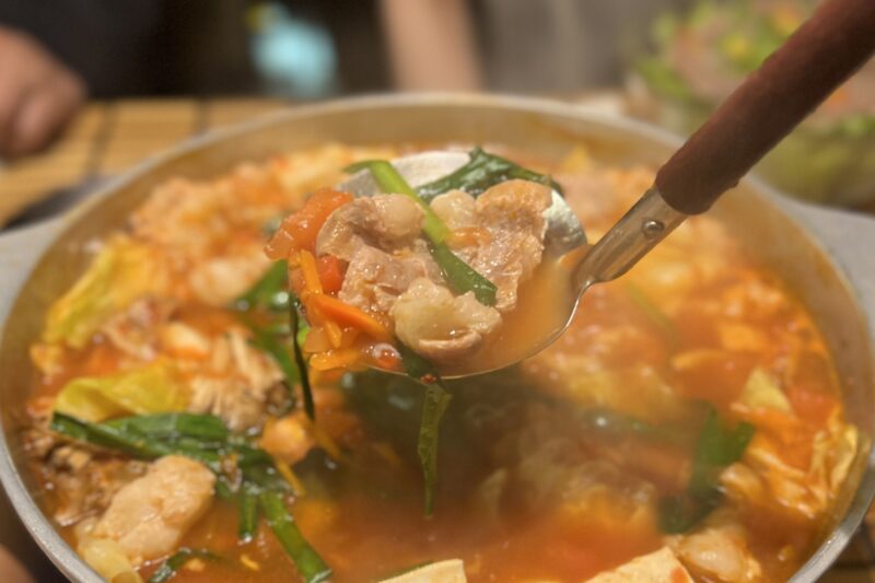 元祖トマトラーメン三味333(さんみ)もつ鍋
