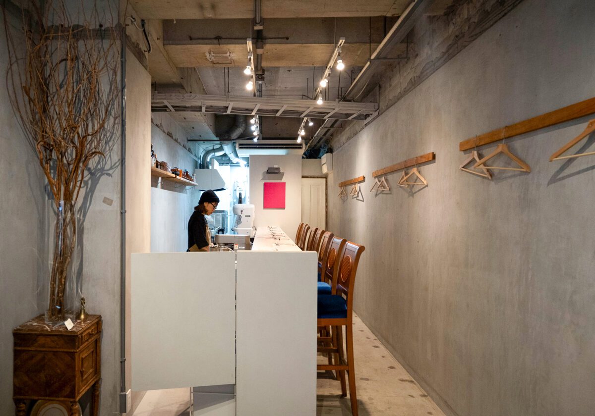 藤崎 高取　cabaret.m　店内