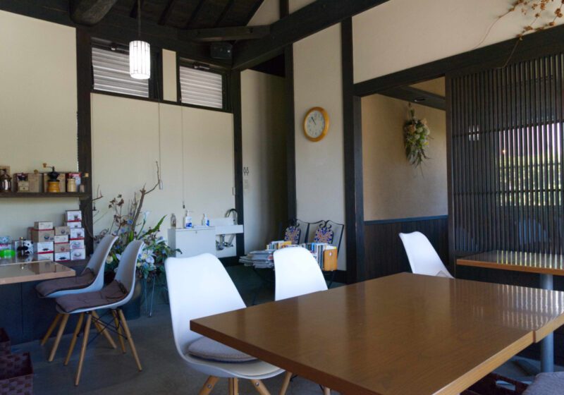 TOMOMO COFFEE 内観