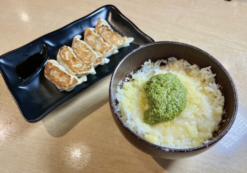 トマトラーメン三味バジルご飯
