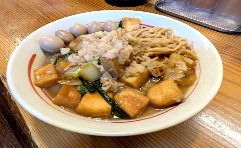 ワンパク軒スタミナワンパクそば、ハンペン、うずらトッピング