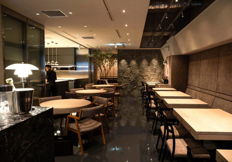 薬院 フレンチ L'AS 福岡 店内
