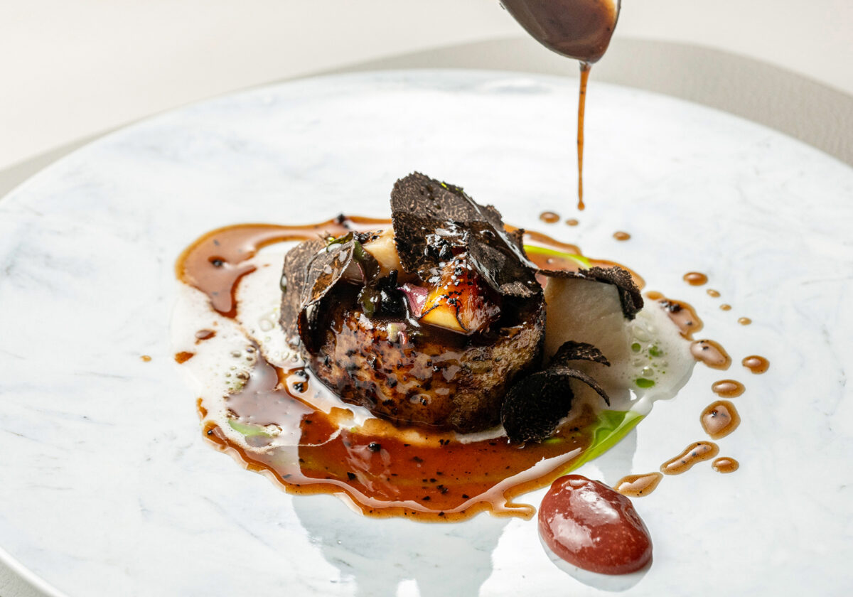 春吉 リュニック・ラボ コース料理