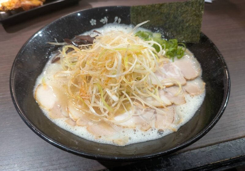 博多一叶辛ネギチャーシューメン