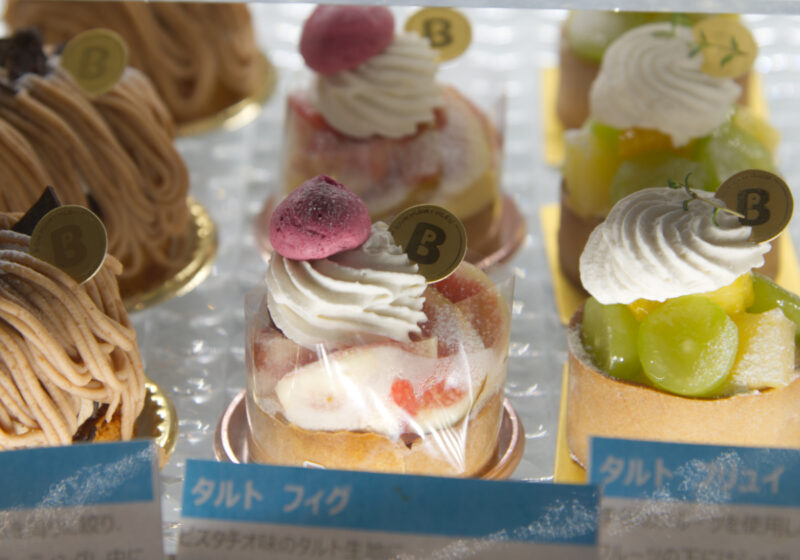 ボンポワンブルー ケーキ