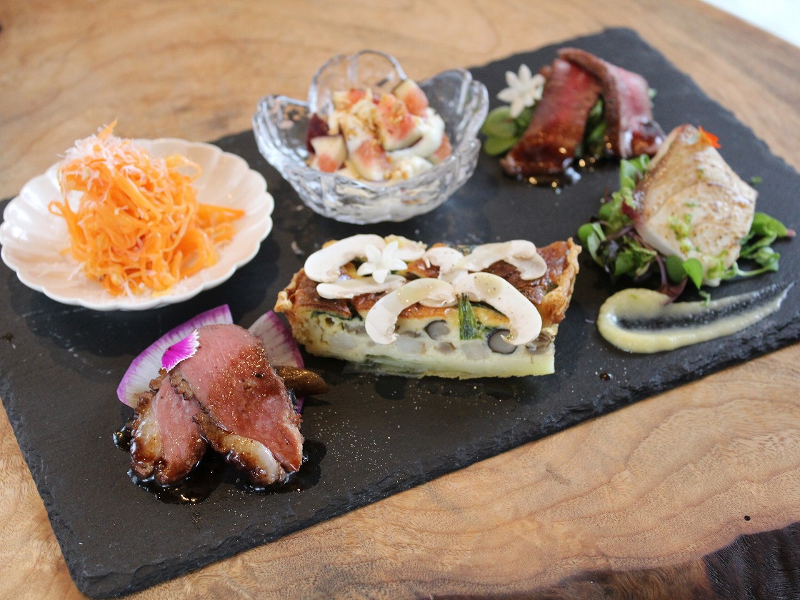 Bistro Yuj_料理