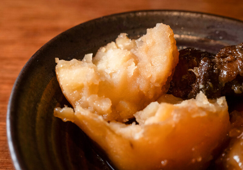 薬院　信　佐賀牛カルビの肉じゃが