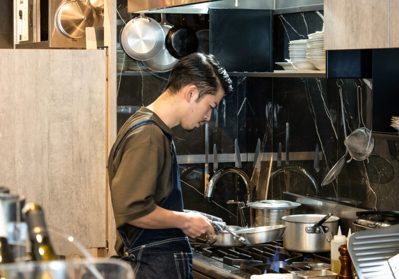 警固　アコテ　シェフ