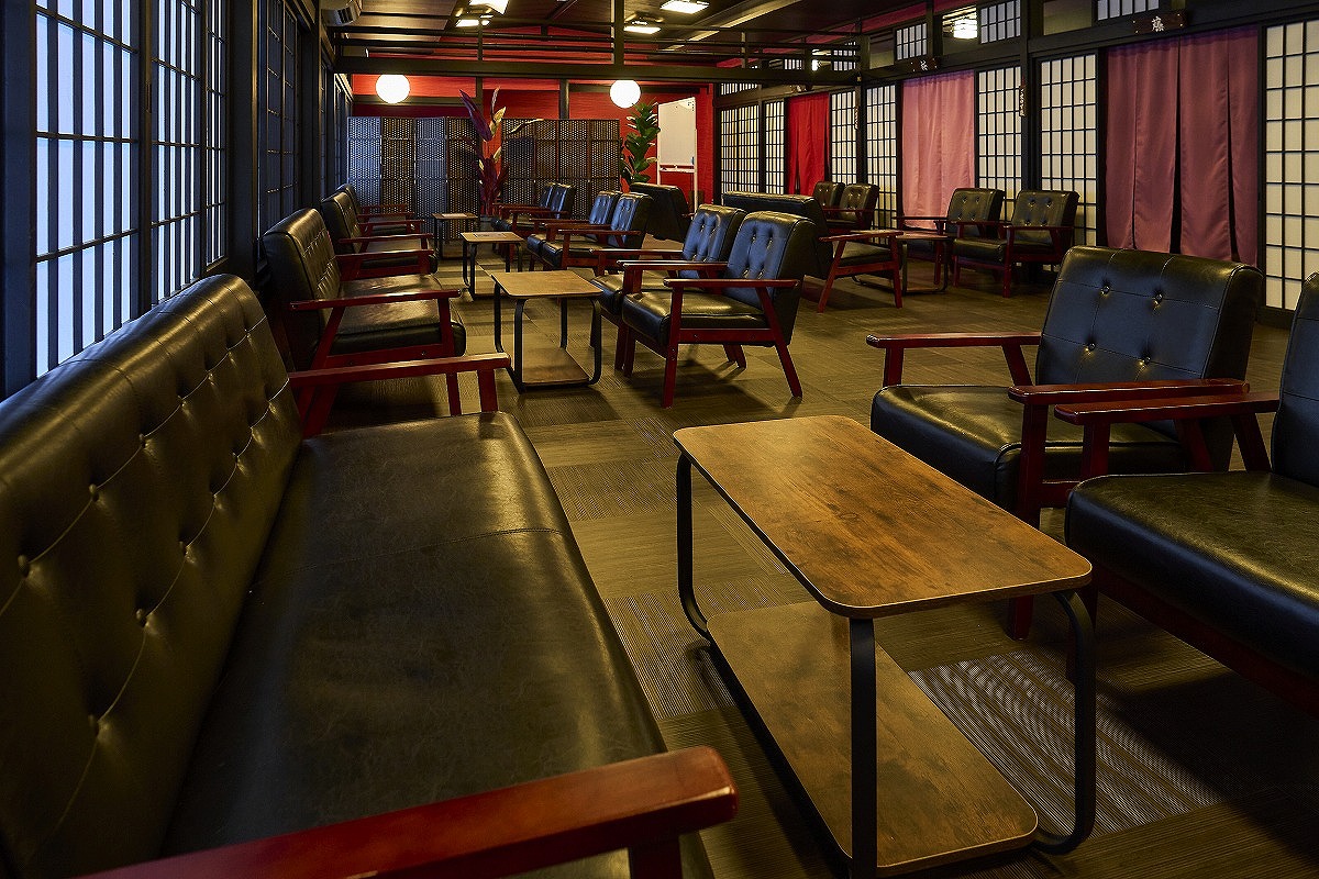 暁ノ城_店内