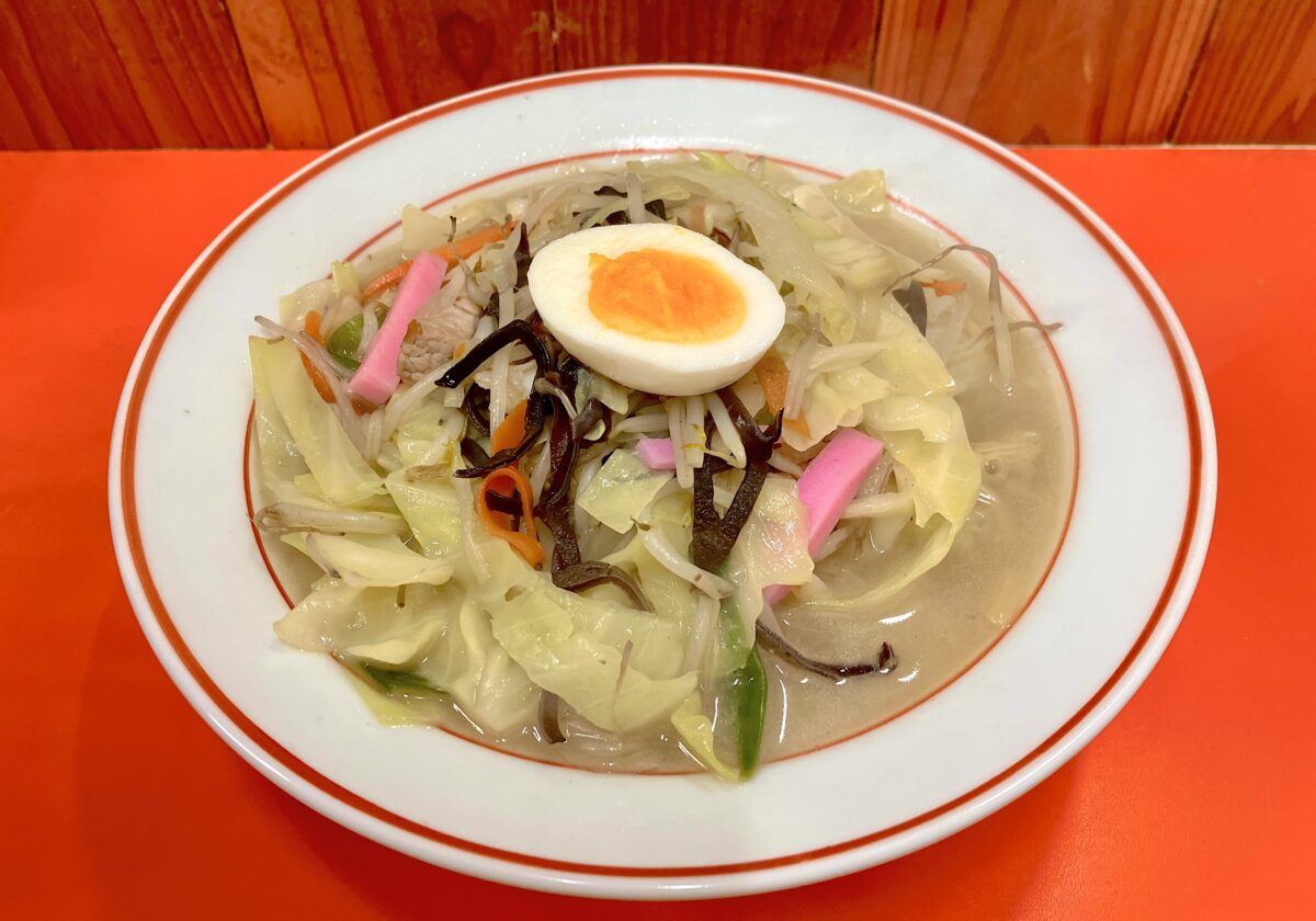 名代ラーメン亭_料理1