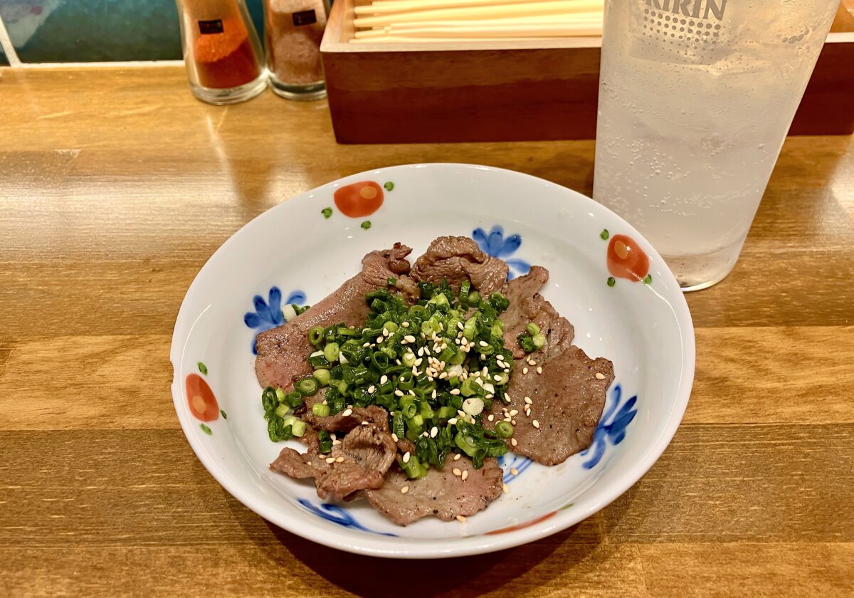 いぬい酒店_料理1