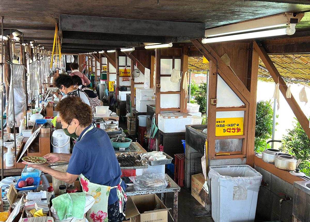 波戸岬 サザエのつぼ焼き