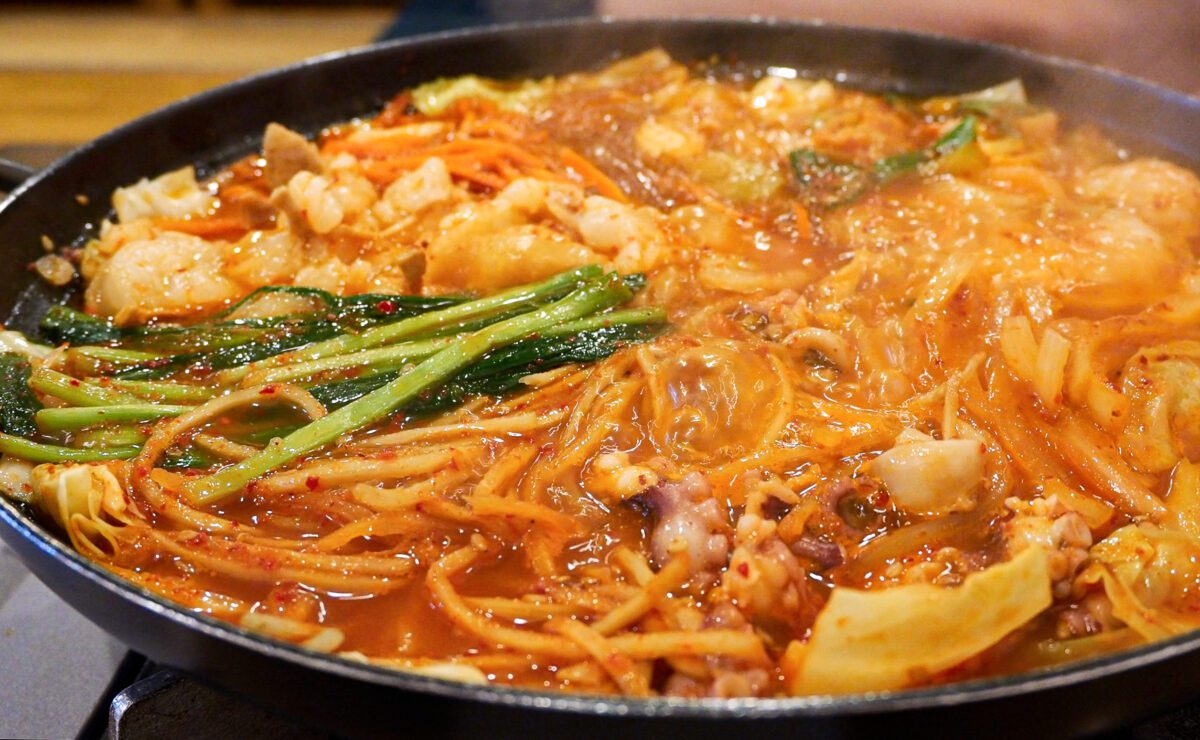 今宵は旨辛韓国料理
