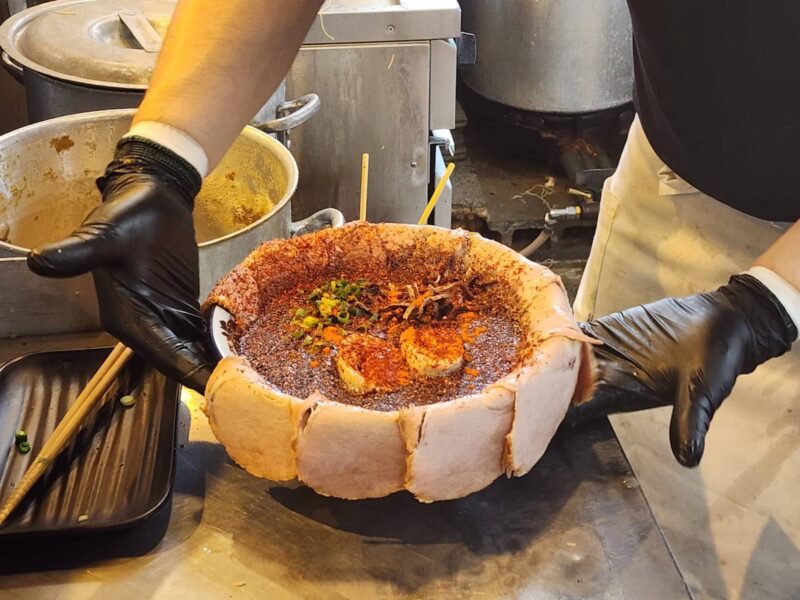 石田一龍　限定麺　厨房
