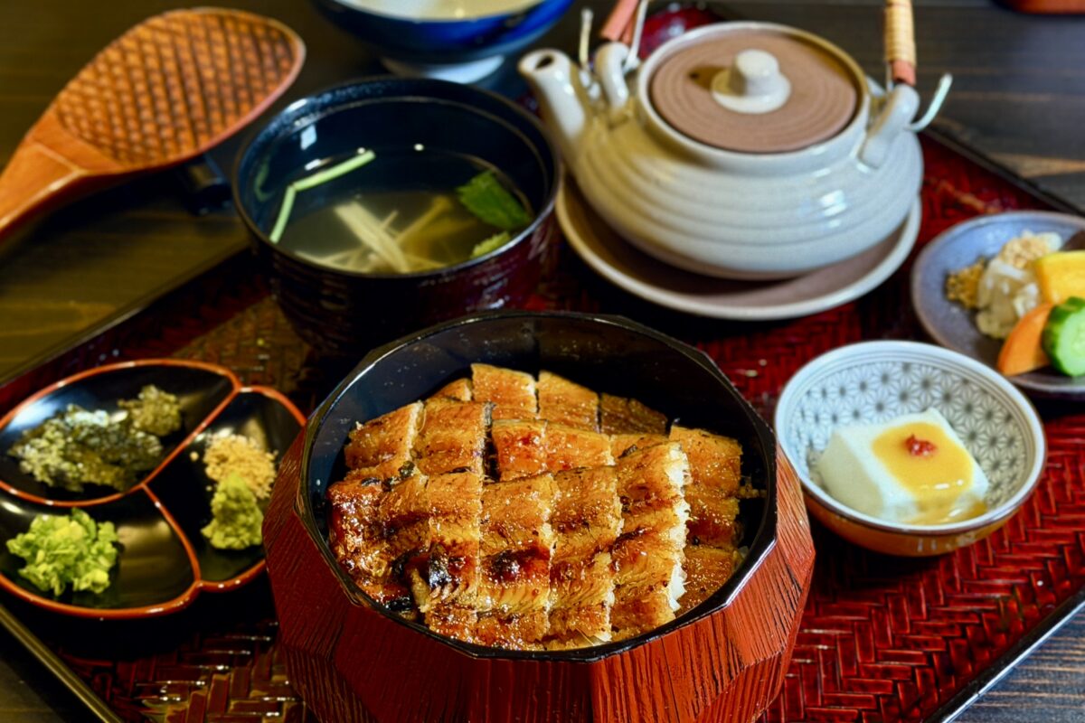 鰻ひつまぶし