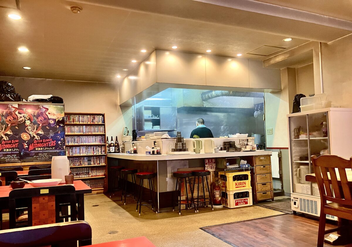 ぴかまつ_店内